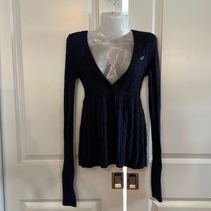Holistic, long sleeve blue sweater, V neck size M